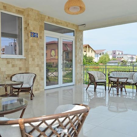 Mykonos Mamaia Boutique Villa Năvodari Kültér fotó